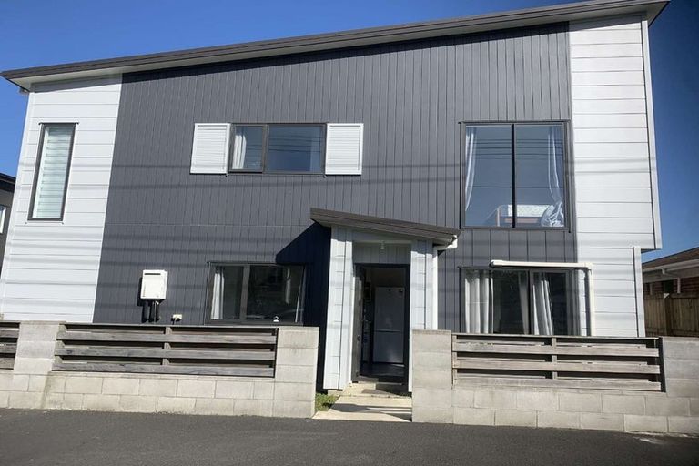 Photo of property in 1/107 Knighton Road, Hillcrest, Hamilton, 3216