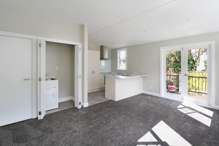 Photo of property in 4/4a Te Mome Road, Alicetown, Lower Hutt, 5010