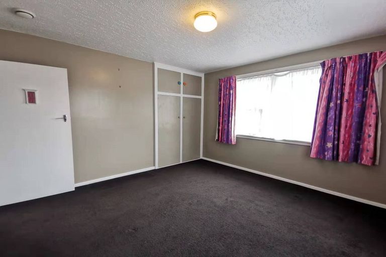 Photo of property in 11 Jarrow Place, Halswell, Christchurch, 8025