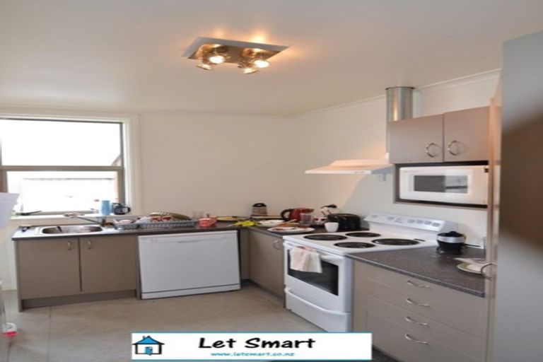 Photo of property in 14 Howe Street, North Dunedin, Dunedin, 9016