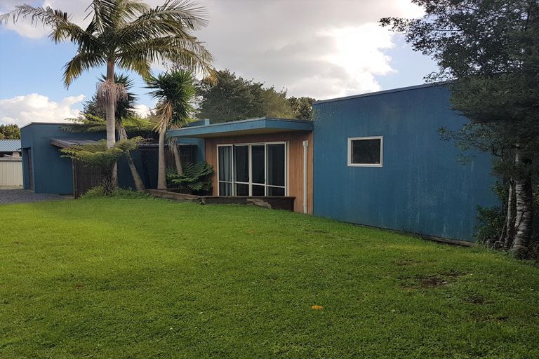 Photo of property in 10 Hihitahi Rise, Paihia, 0200