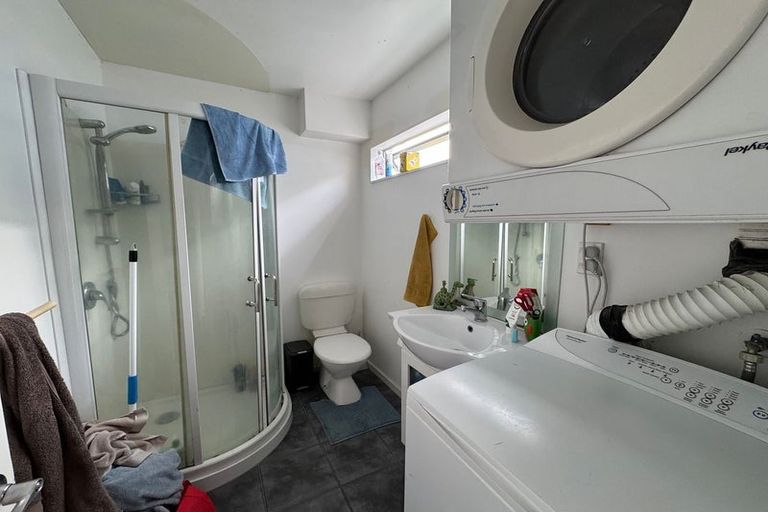 Photo of property in 41 Brougham Street, Mount Victoria, Wellington, 6011