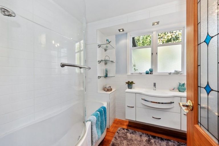 Photo of property in 53 Montgomery Crescent, Bader, Hamilton, 3206