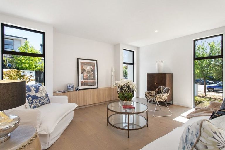 Photo of property in 54b Innes Road, St Albans, Christchurch, 8052