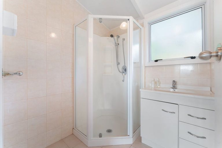 Photo of property in 219 School Road, Waimauku, 0881