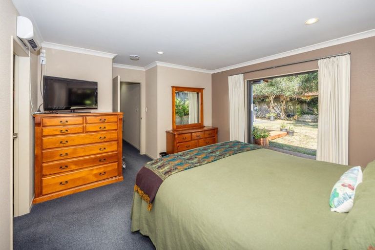 Photo of property in 37 Bramley Drive, Rototuna, Hamilton, 3210