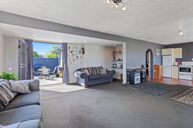 Photo of property in 6 Jarrow Place, Halswell, Christchurch, 8025