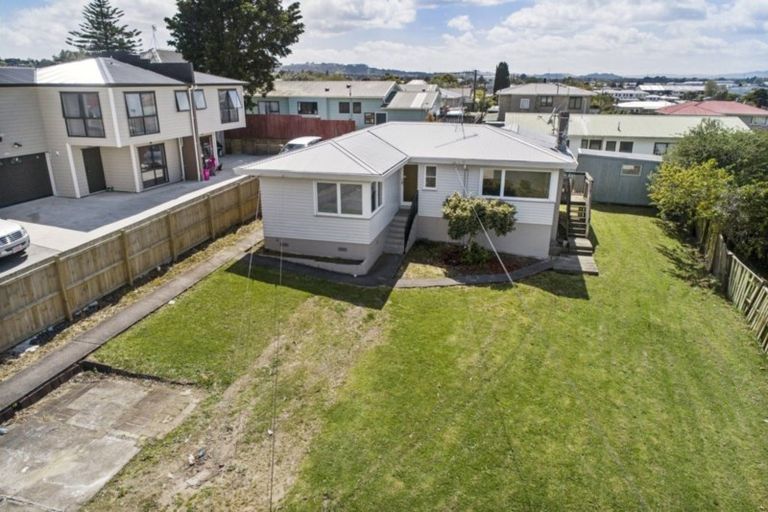 Photo of property in 13 Rimu Road, Manurewa, Auckland, 2102