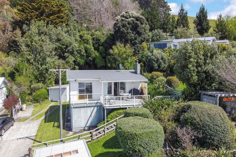 Photo of property in 28a Akitio Esplanade, Akitio, Pongaroa, 4991