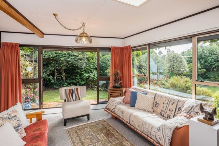 Photo of property in 40 Ngarara Road, Waikanae, 5036