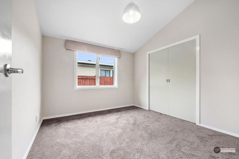 Photo of property in 140 Fraser Avenue, Johnsonville, Wellington, 6037