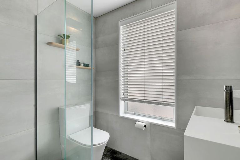 Photo of property in 13a Main Road, Titahi Bay, Porirua, 5022