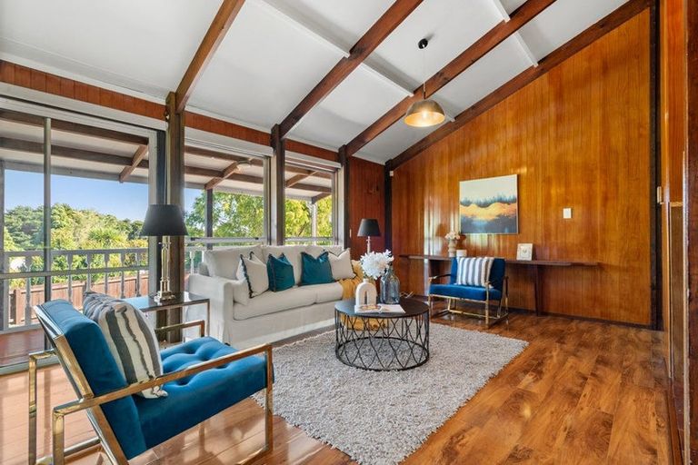 Photo of property in 26 Eugenia Rise, Totara Heights, Auckland, 2105