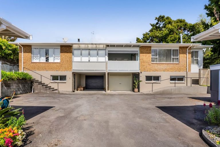 Photo of property in 4/1 Gilbert Street, New Plymouth, 4310