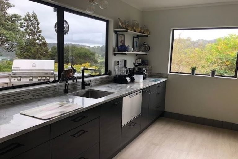 Photo of property in 5 Oneroa Road, Russell, 0202