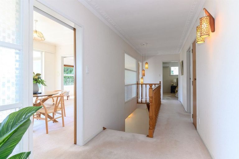 Photo of property in 15 Marywil Crescent, Hillcrest, Auckland, 0627