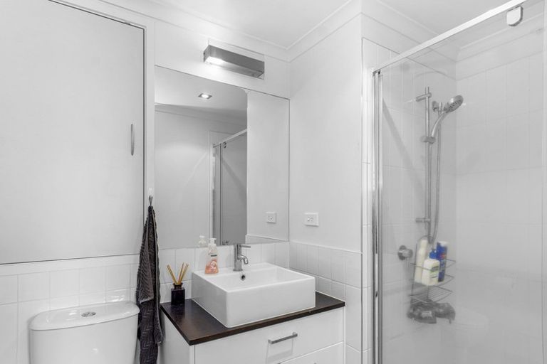 Photo of property in Algarve Apartments, 207/332 Maunganui Road, Mount Maunganui, 3116