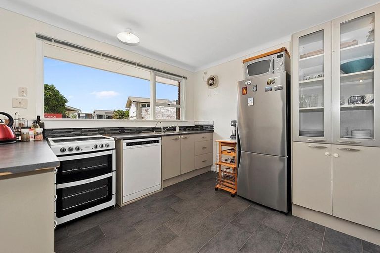 Photo of property in 1/81 Carrington Avenue, Silverdale, Hamilton, 3216