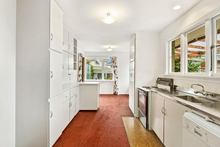 Photo of property in 8 Brabourne Street, Hillsborough, Christchurch, 8022