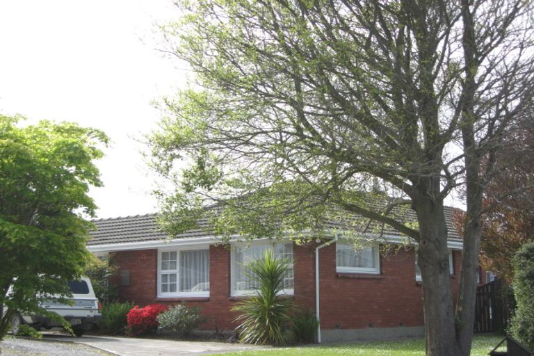 Photo of property in 9 Aztec Place, Redwood, Christchurch, 8051