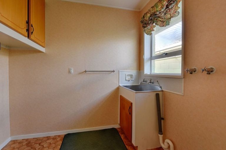 Photo of property in 19 Vera Street, Gore, 9710