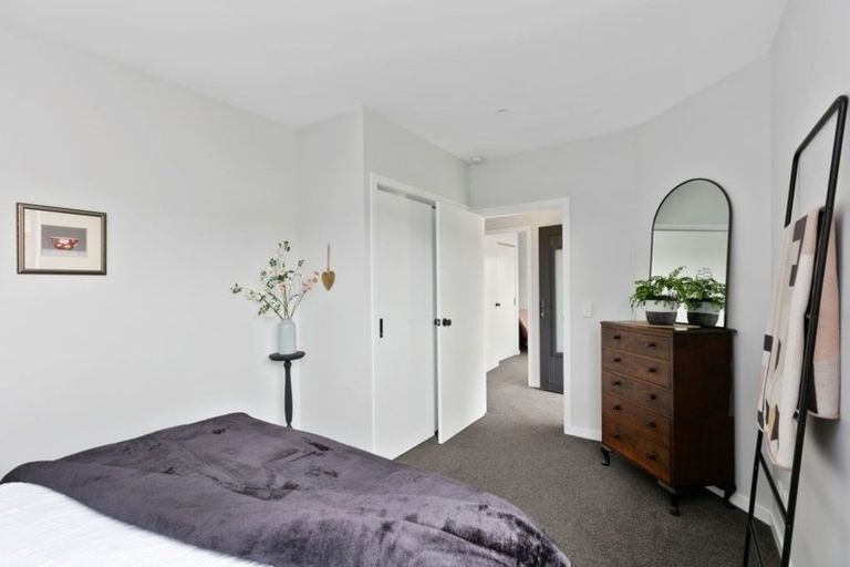 Photo of property in 15 Hindmarsh Street, Johnsonville, Wellington, 6037