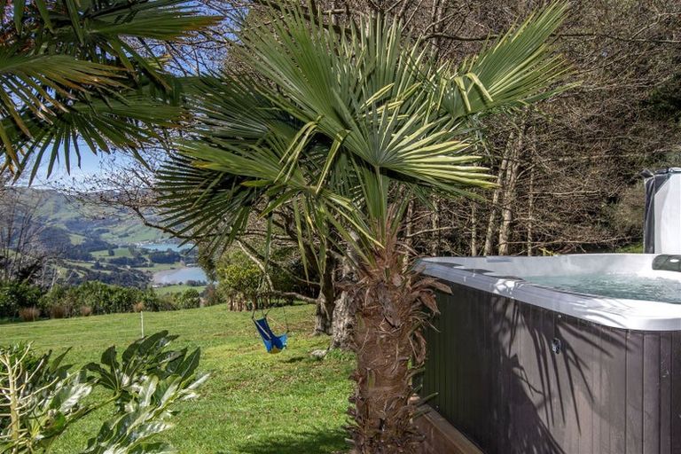 Photo of property in 5518 Christchurch Akaroa Road, French Farm, 7582