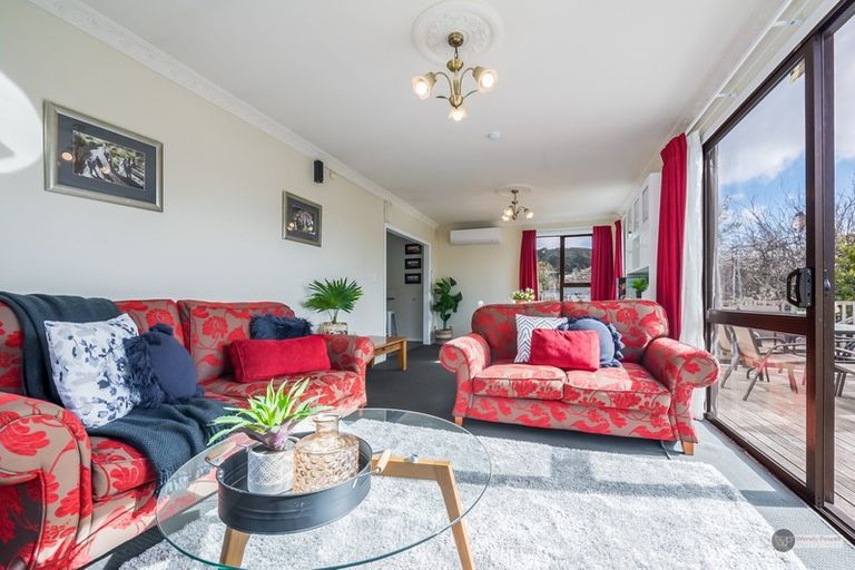 Photo of property in 3 Grierson Street, Naenae, Lower Hutt, 5011
