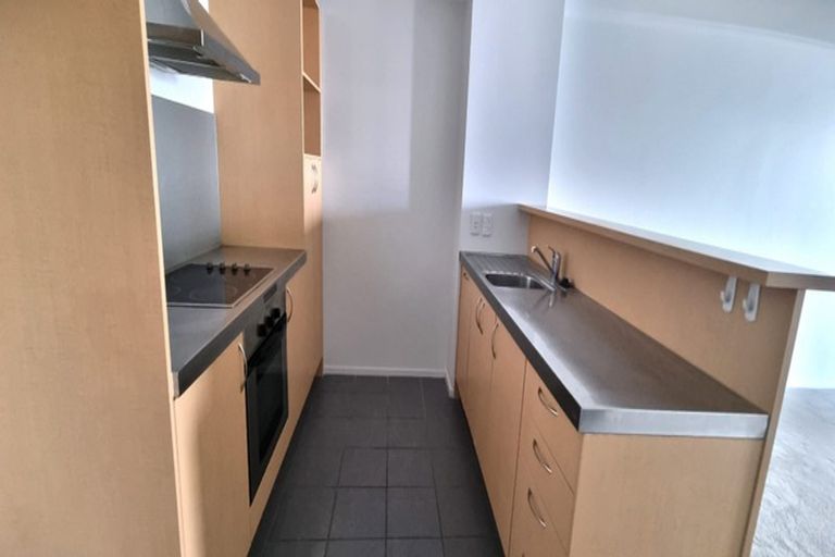 Photo of property in 2m/20 Charlotte Street, Eden Terrace, Auckland, 1021