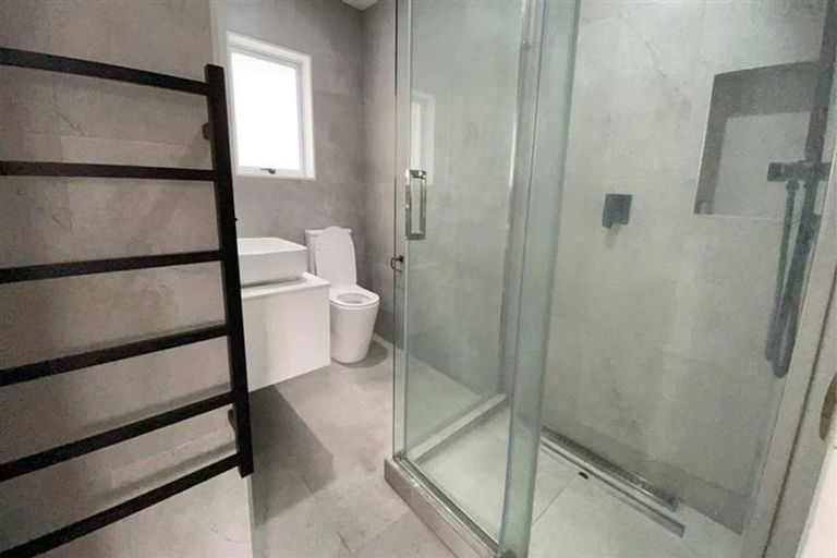 Photo of property in 16 Rainsford Road, Pukekohe, 2120