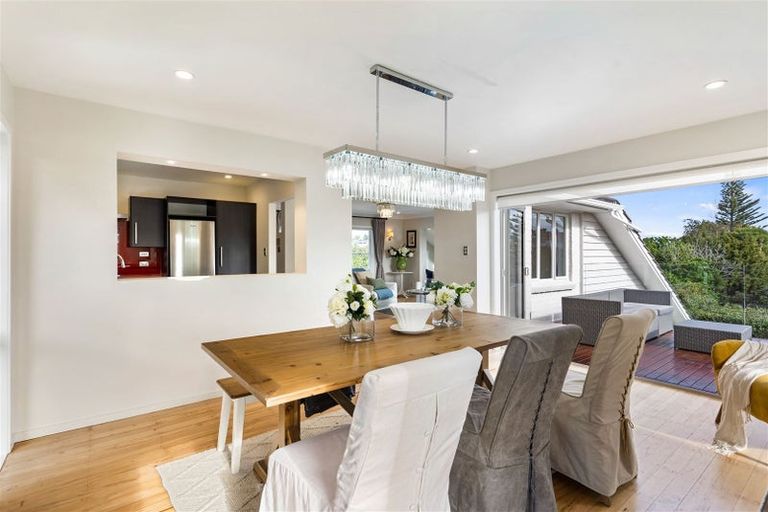 Photo of property in 37 Regent Street, Devonport, Auckland, 0624