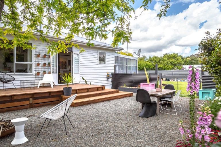 Photo of property in 23 Kupe Drive, Carterton, 5713