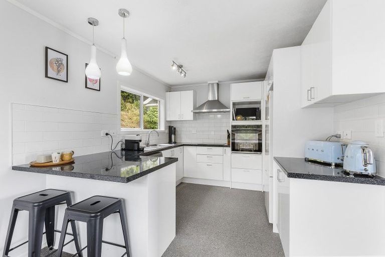 Photo of property in 6 Hindipur Terrace, Broadmeadows, Wellington, 6035