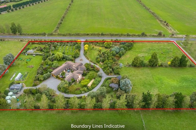 Photo of property in 24 Admiral Road, Gladstone, 5883