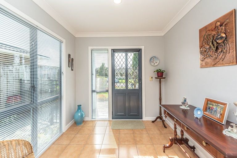 Photo of property in 12 Perrett Drive, Otamatea, Whanganui, 4500