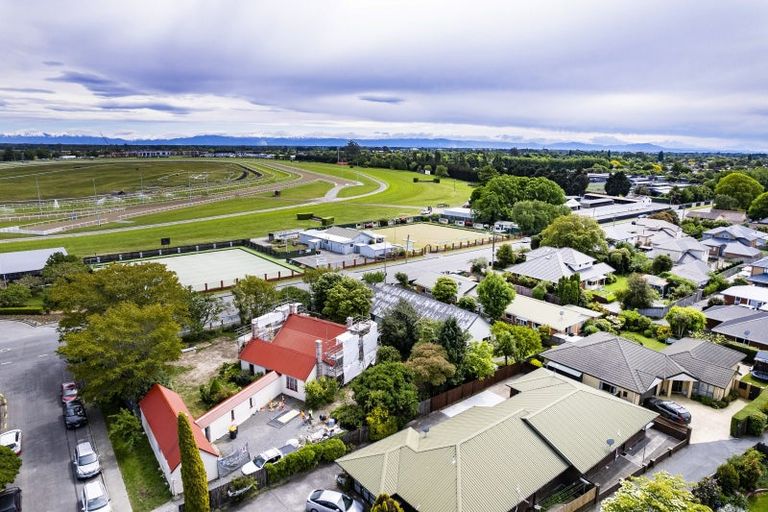 Photo of property in 1/5 Chokebore Place, Sockburn, Christchurch, 8042