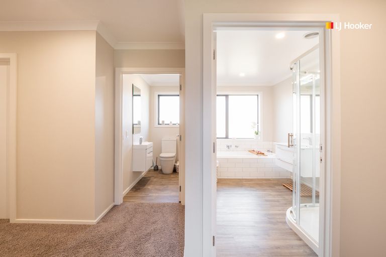 Photo of property in 74 Grandvista Drive, Green Island, Dunedin, 9018