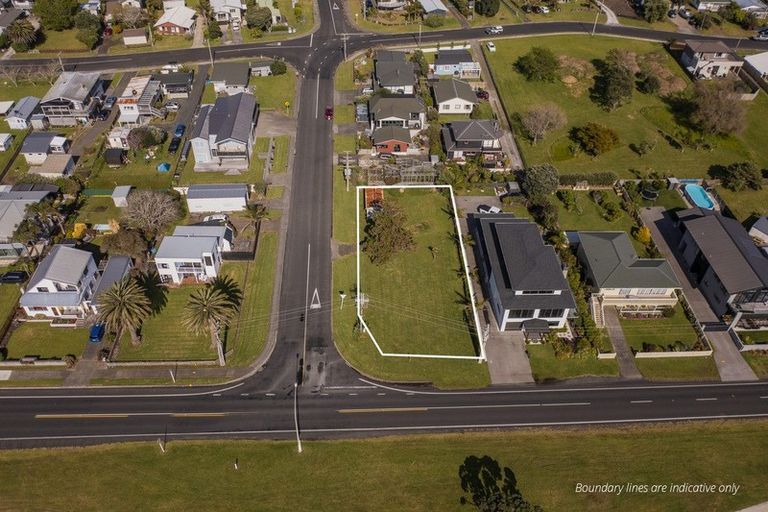 Photo of property in 76 Buffalo Beach Sh25 Road, Whitianga, 3510