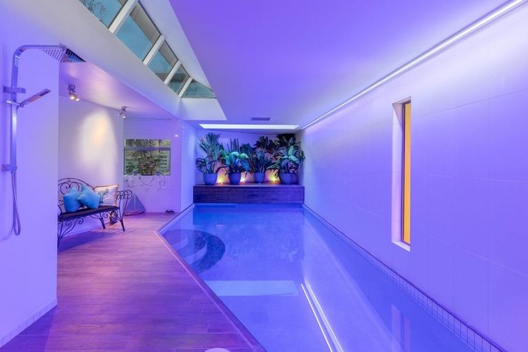 Photo of property in 26 Overdale Drive, Cashmere, Christchurch, 8022