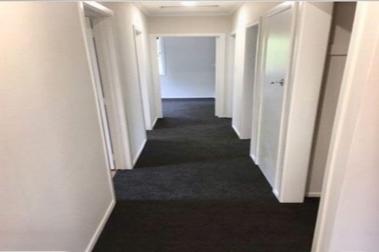 Photo of property in 8a Wharepaina Crescent, Springfield, Rotorua, 3015