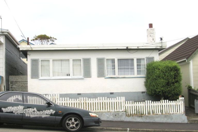 Photo of property in 38 Rhodes Street, Newtown, Wellington, 6021