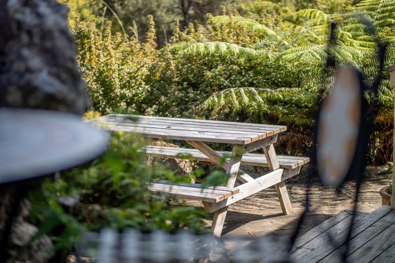 Photo of property in 18 Lichen Grove, Russell, 0272