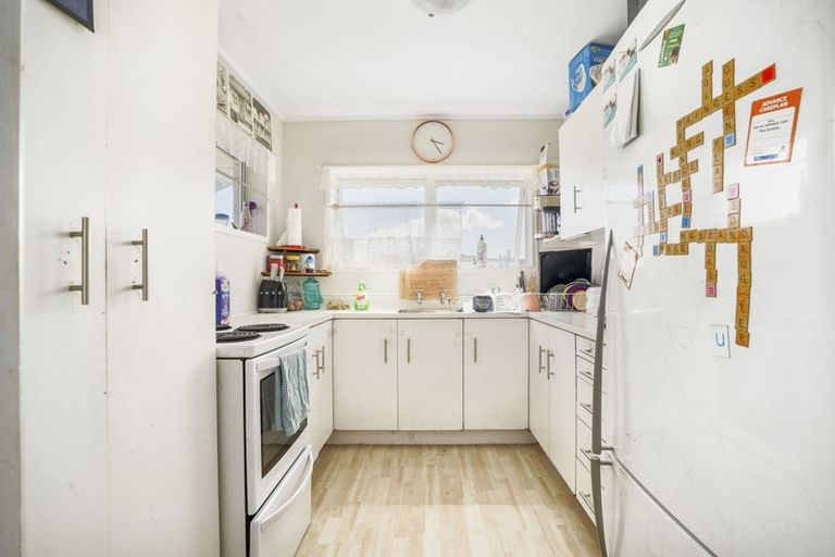 Photo of property in 20 Cypress Crescent, Pukete, Hamilton, 3200