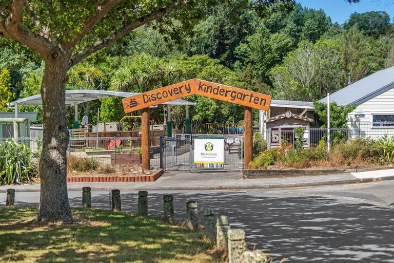 Photo of property in 3 Discovery Drive, Whitby, Porirua, 5024