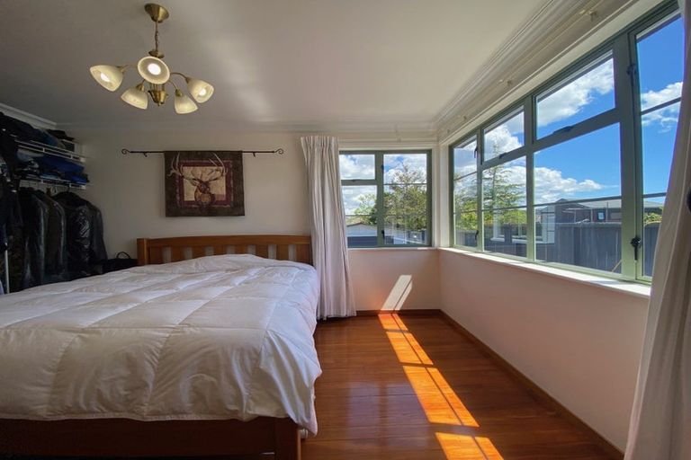 Photo of property in 21 Otakau Road, Milford, Auckland, 0620