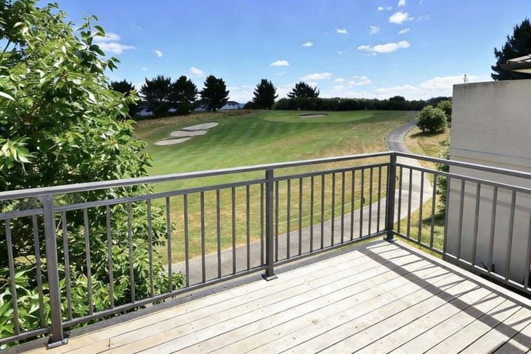 Photo of property in 12 Keepers Drive, Gulf Harbour, Whangaparaoa, 0930