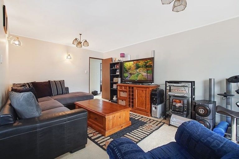 Photo of property in 2/86 Tui Road, Papatoetoe, Auckland, 2025