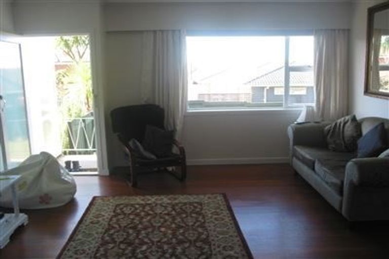 Photo of property in 4/54 Richards Avenue, Forrest Hill, Auckland, 0620