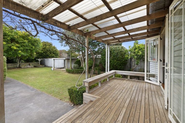 Photo of property in 49 Somerset Street, Brooklands, New Plymouth, 4310