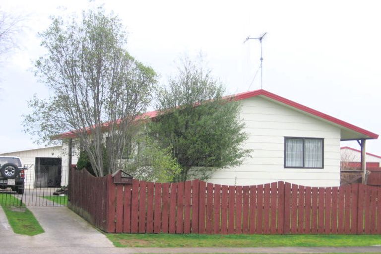 Photo of property in 31 Balmerino Crescent, Pukete, Hamilton, 3200